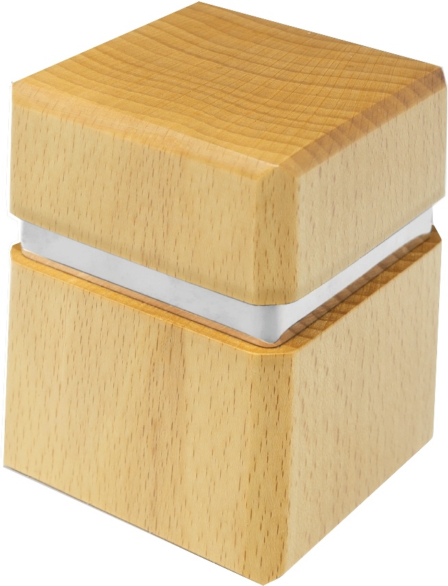 Urna de madera tamaño 7 x 7 x 9,5 cms 