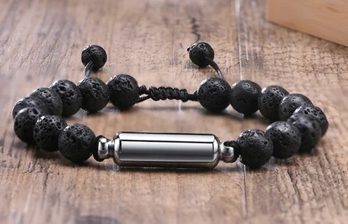 PULSERA DE CABALLERO CON CILINDRO BOLAS LAVA VOLCANICA